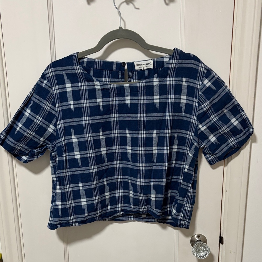 EUC Bridge and Burn Cropped Plaid Top Blue L